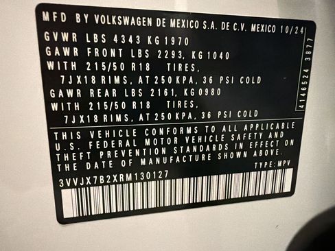 Used 2024 Volkswagen Taos SE image 19