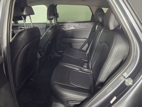 Used 2023 Kia Sportage EX FWD image 23
