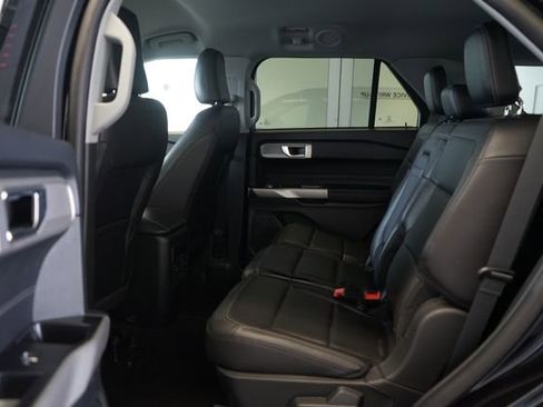 Used 2023 Ford Explorer XLT w/ Equipment Group 202A image 30