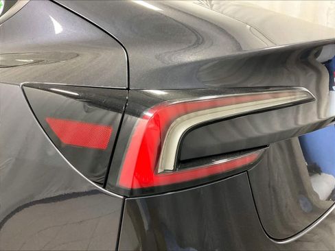 Used 2025 Tesla Model 3 Long Range image 33