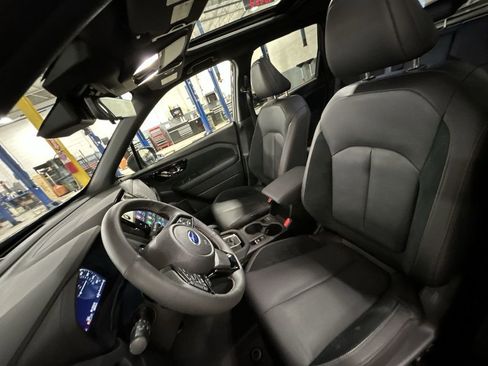 Certified 2025 Subaru Forester Touring w/ Touring Package image 15