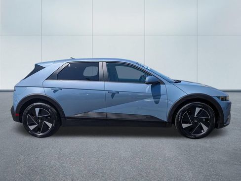 Certified 2026 Hyundai Ioniq 5 SEL RWD image 7