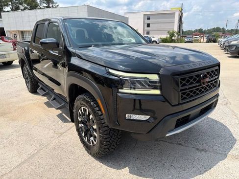 Used 2022 Nissan Frontier PRO-4X AWD/4WD image 4