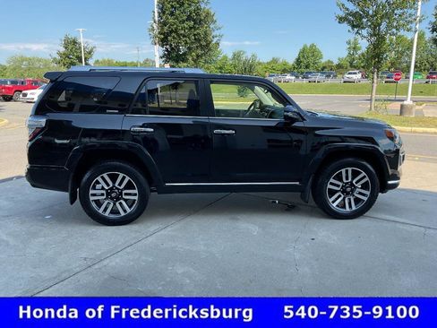 Used 2018 Toyota 4Runner Limited AWD/4WD image 6