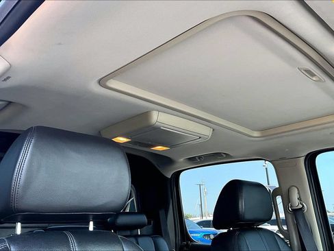 Used 2008 Chevrolet Avalanche LTZ w/ LTZ Preferred Equipment Group AWD/4WD image 15