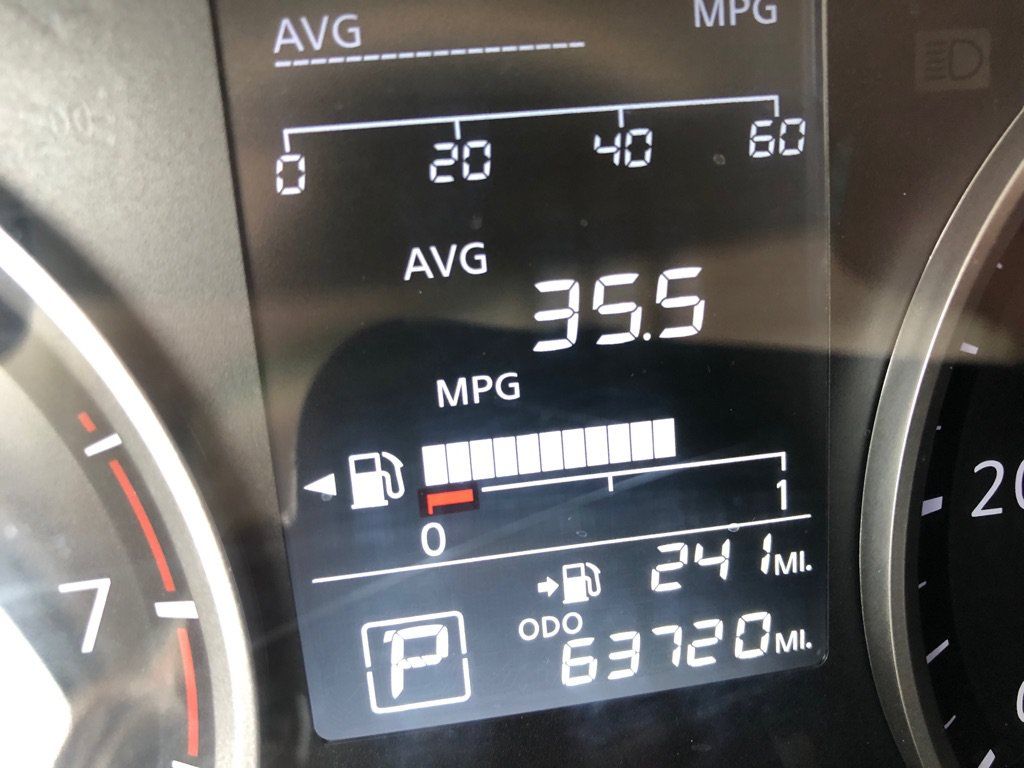 Used 2024 Nissan Versa S w/ Trunk Package FWD image 32
