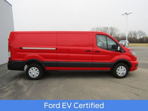 Certified 2024 Ford E-Transit Low Roof RWD image 11