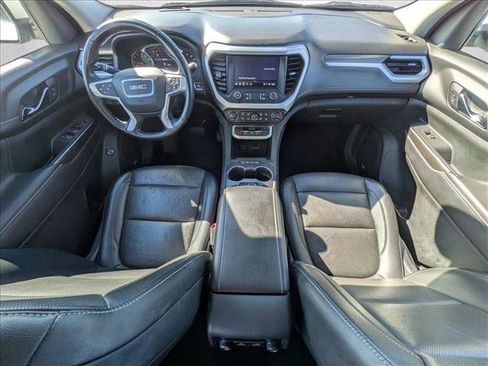 Used 2023 GMC Acadia SLT image 18