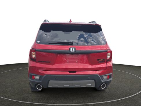 Used 2023 Honda Passport TrailSport image 5
