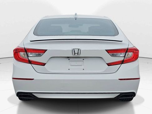 Used 2019 Honda Accord Sport image 5