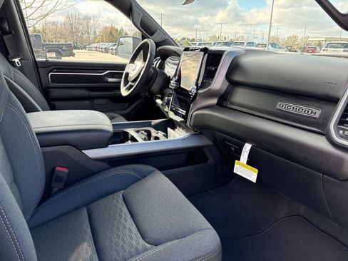 New 2026 RAM 1500 4x4 Crew Cab image 13