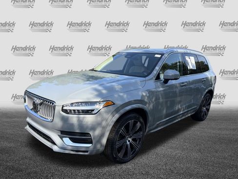 Certified 2024 Volvo XC90 T8 Plus w/ Protection Package Premier AWD/4WD image 5