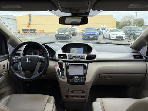 Used 2016 Honda Odyssey Touring image 18