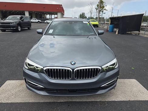 Used 2019 BMW 530i RWD image 2