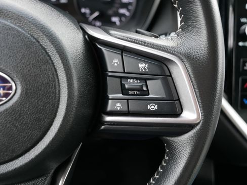 Certified 2025 Subaru Ascent Premium AWD/4WD image 30