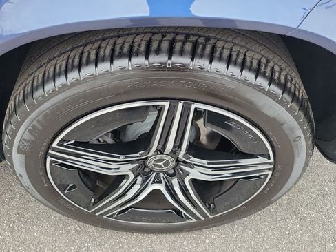 Used 2025 Mercedes-Benz GLE 450e 4MATIC image 7