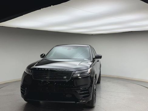 Certified 2026 Land Rover Range Rover Velar Dynamic SE AWD/4WD image 7