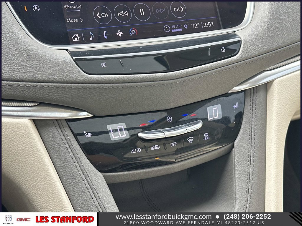 Used 2022 Cadillac XT5 Premium Luxury AWD/4WD image 32
