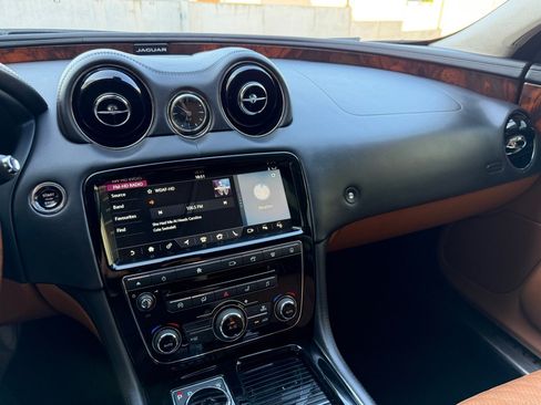 Used 2018 Jaguar XJ L Portfolio RWD image 16