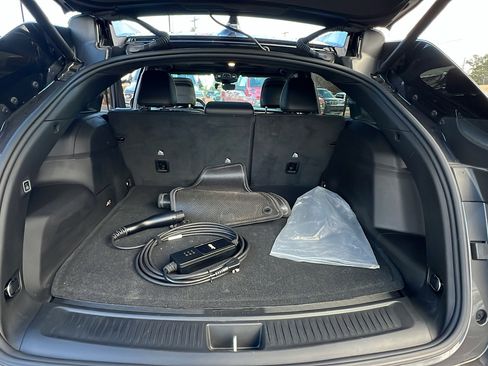 Used 2024 Jeep Wagoneer Launch Edition image 13