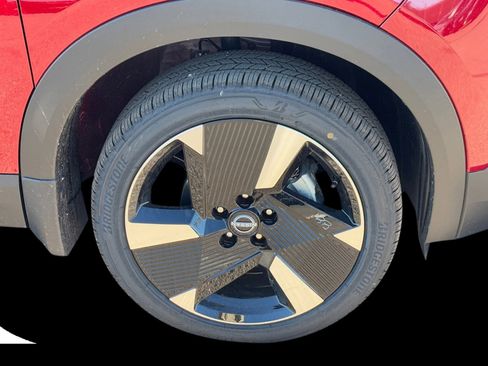 New 2026 Nissan Kicks SR image 10