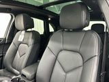 Used 2025 Porsche Macan image 5