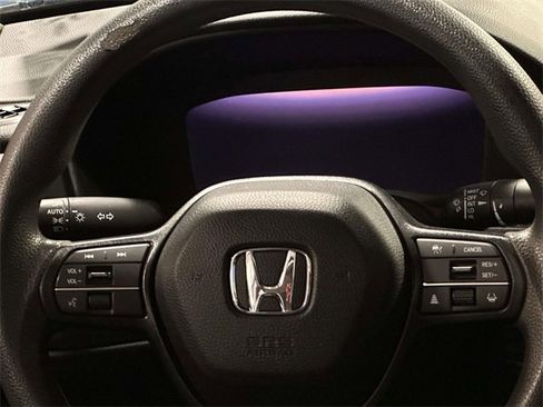 Certified 2023 Honda Accord EX image 21