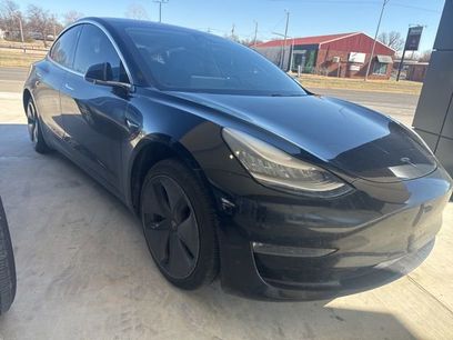 Used 2019 Tesla Model 3 Standard Range Plus