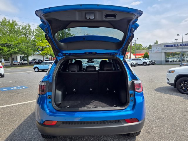 Used 2024 Jeep Compass Latitude AWD/4WD image 34