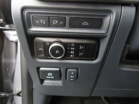 Used 2023 Ford F150 Lariat w/ Equipment Group 502A High AWD/4WD image 47