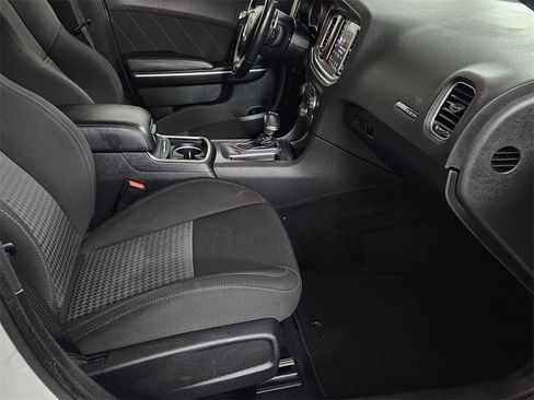 Used 2020 Dodge Charger GT image 29