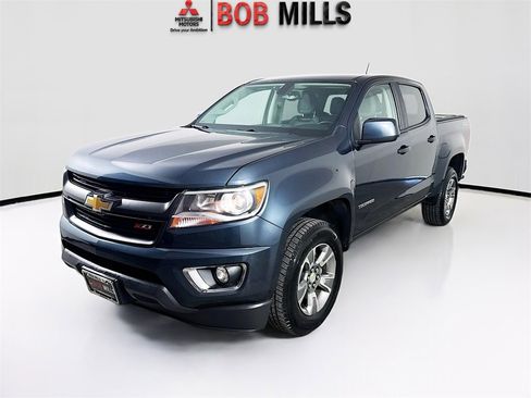 Used 2019 Chevrolet Colorado Z71 image 3