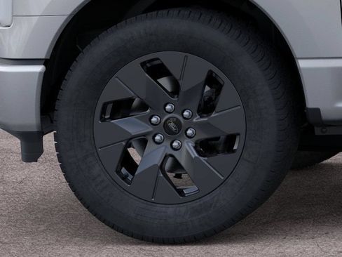 New 2025 Ford F150 Lightning Flash AWD/4WD image 19