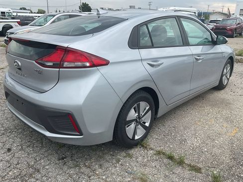 Used 2020 Hyundai Ioniq Blue FWD image 2