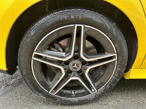 Used 2020 Mercedes-Benz CLA 250 4MATIC image 9