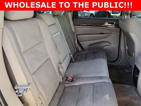 Used 2011 Jeep Grand Cherokee Laredo w/ Trailer Tow Group image 22