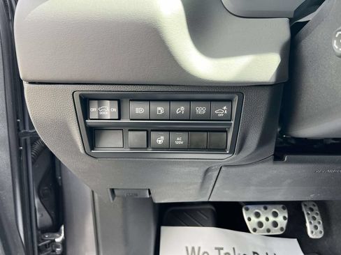 Used 2024 Toyota Sequoia Platinum w/ TRD Off-Road Package AWD/4WD image 19