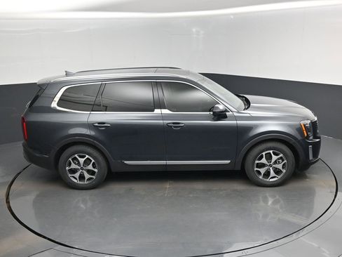 Used 2020 Kia Telluride EX image 13