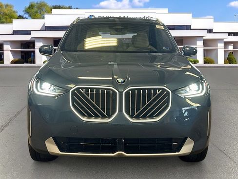 New 2026 BMW X3 xDrive30i w/ Premium Package AWD/4WD image 2