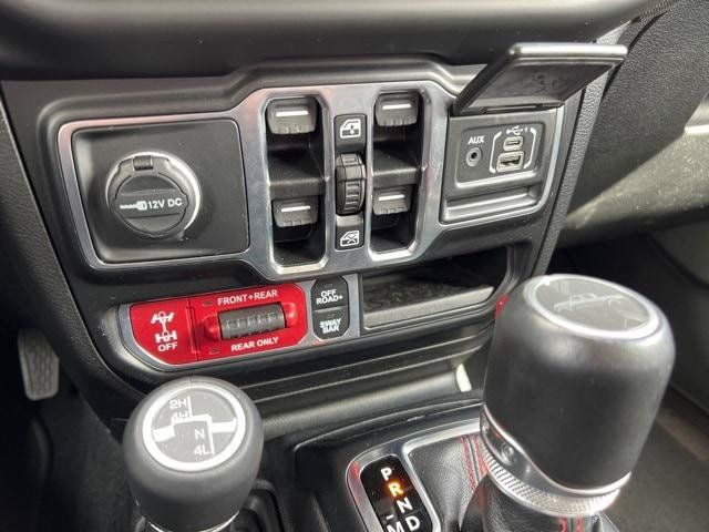 Certified 2020 Jeep Gladiator Rubicon AWD/4WD image 25