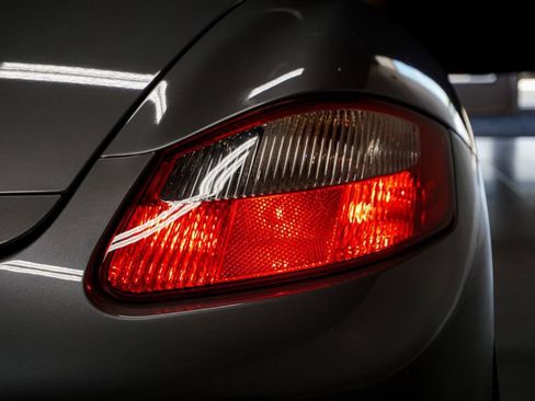 Used 2006 Porsche Boxster RWD image 85