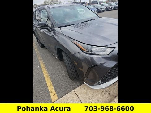 Used 2023 Toyota Highlander XSE image 8