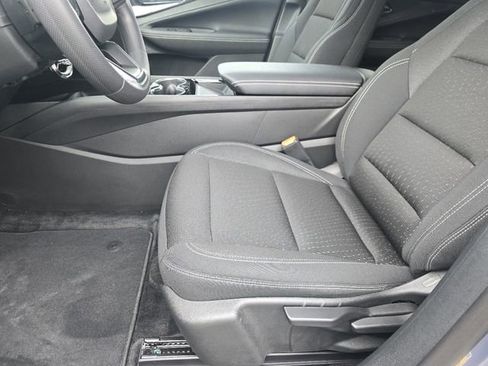 New 2025 Chevrolet Blazer EV LT image 23