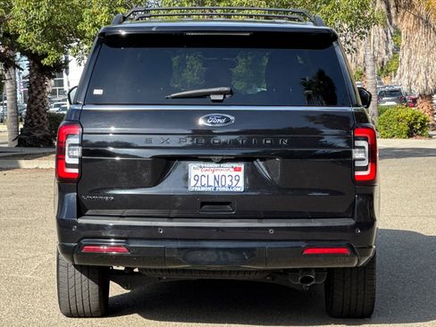 Certified 2022 Ford Expedition Limited image 4