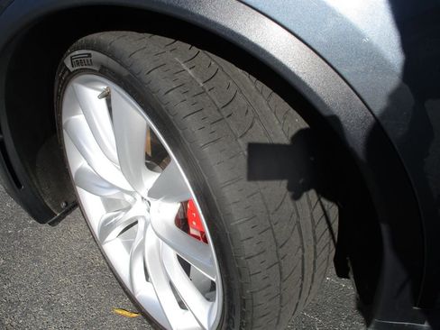 Used 2017 Tesla Model X P100D image 18