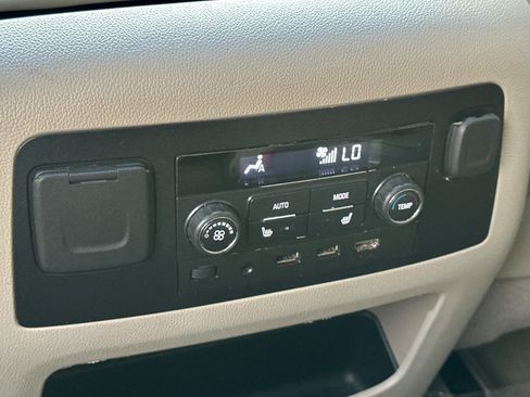 Used 2018 GMC Yukon Denali w/ Denali Ultimate Package image 42