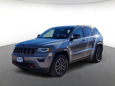 Used 2020 Jeep Grand Cherokee Trailhawk w/ Premium Lighting Group image 2