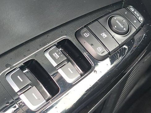 Used 2020 Kia Sportage SX FWD image 26