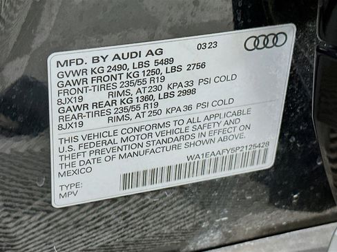 Used 2023 Audi Q5 2.0T Premium Plus w/ Premium Plus Package AWD/4WD image 12
