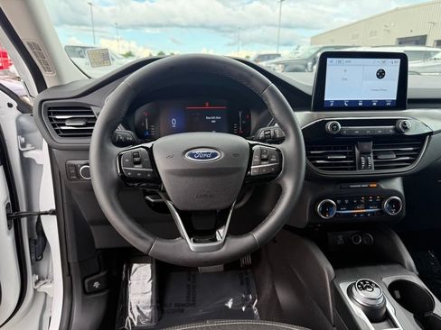 Used 2023 Ford Escape Active w/ Cold Weather Package FWD image 14